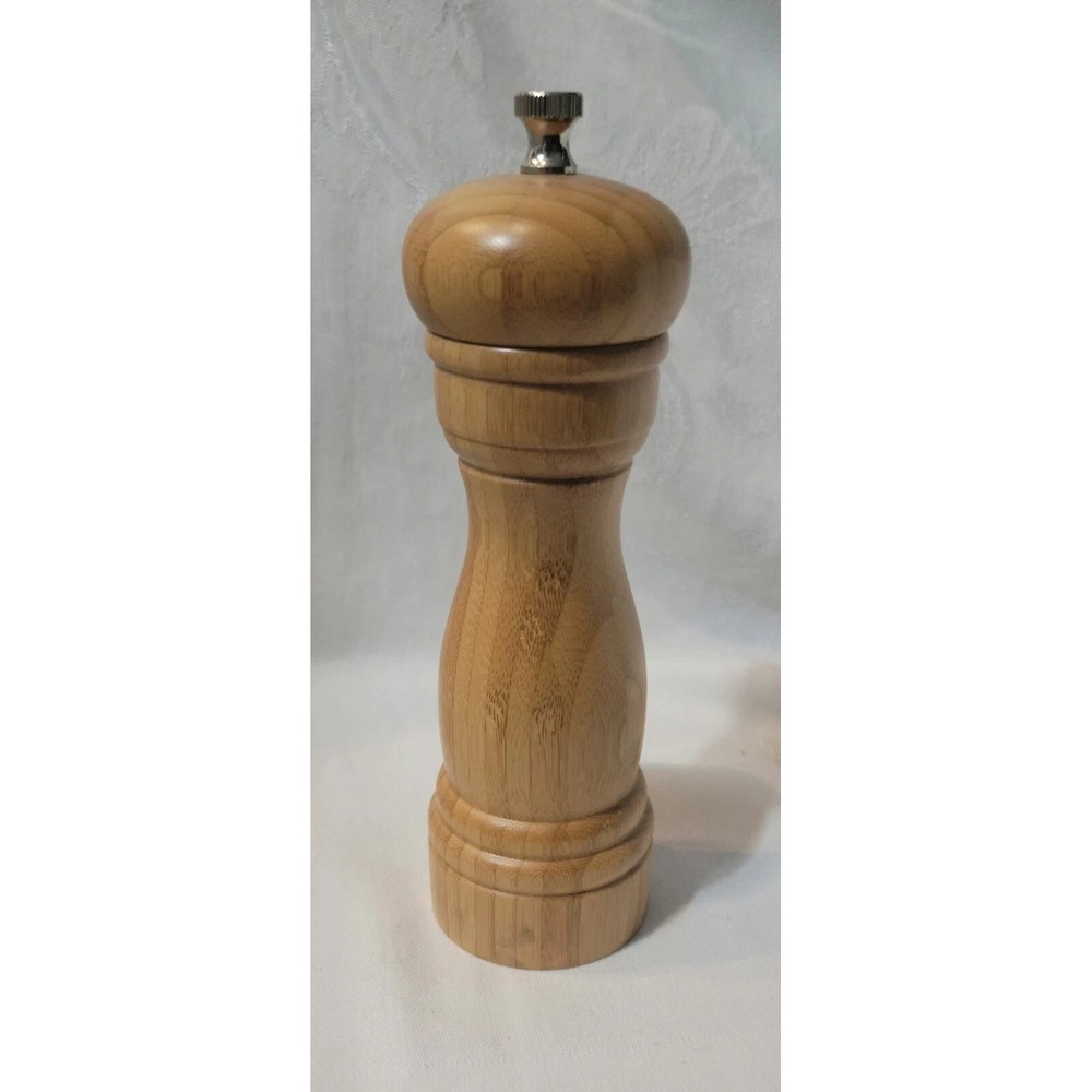 Vintage 8" William Bounds Bamboo Pepper Grinder